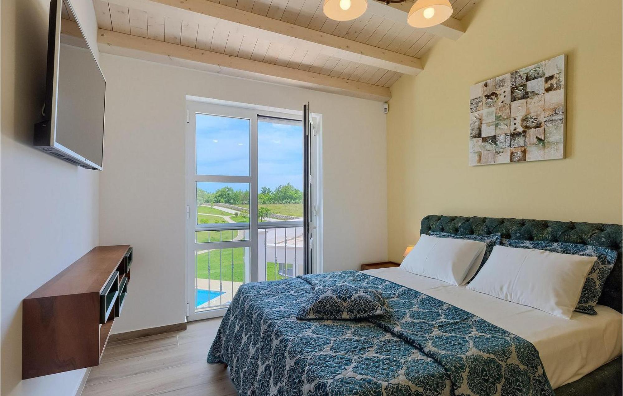 Arkaim Holiday home Pula